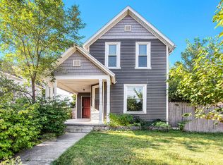 908-910 Temple St SE, Grand Rapids, MI