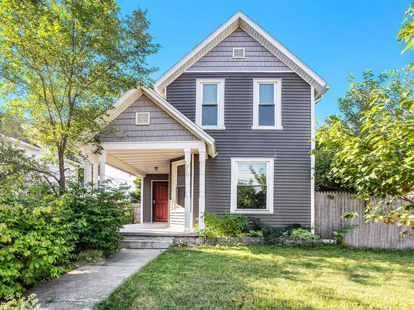 908-910 Temple St SE, Grand Rapids, MI 49507