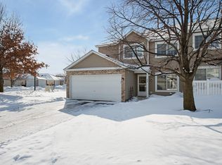 645 Mariner Way, Woodbury, MN 55129