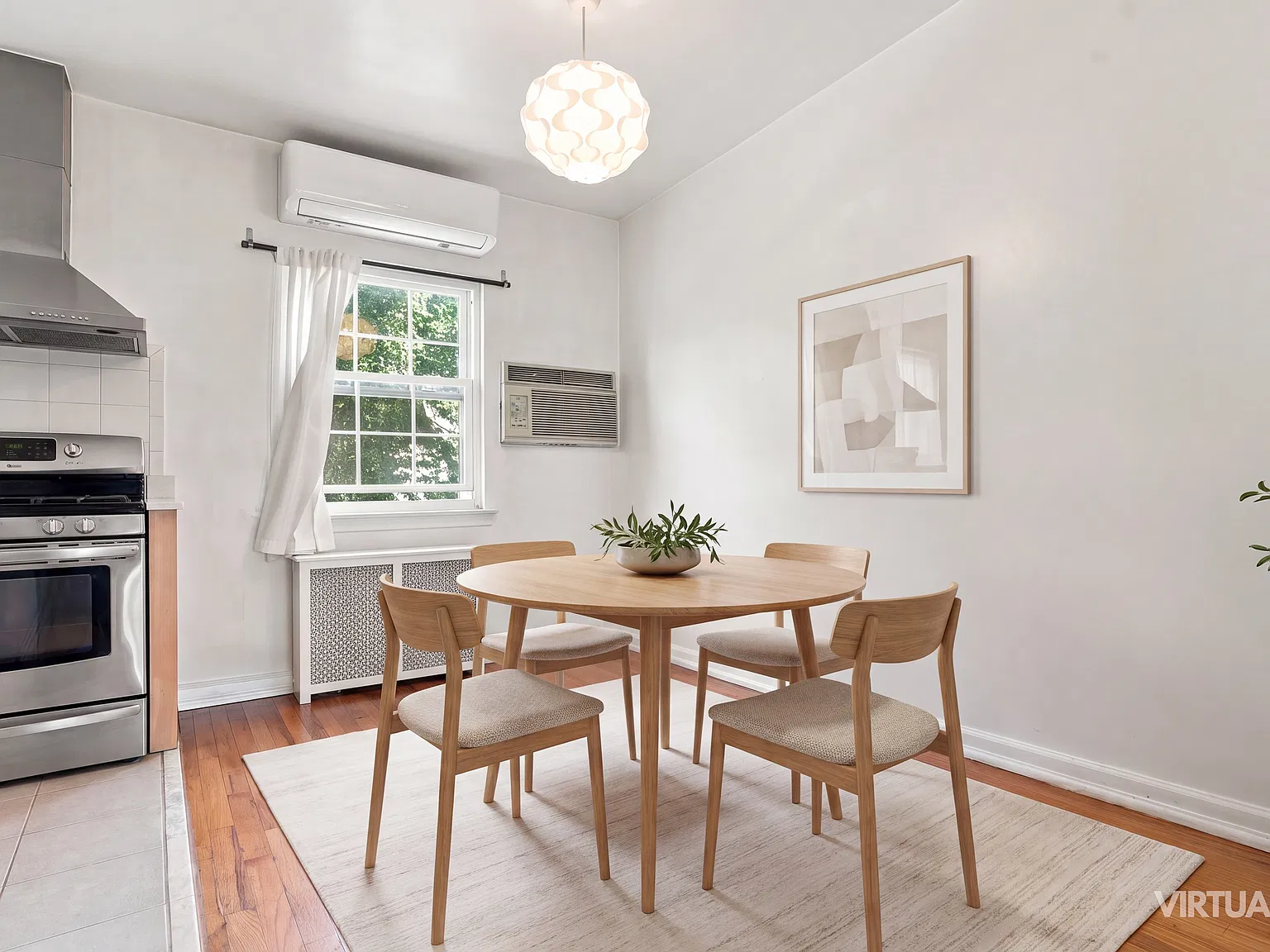 2 bed, 1471 sqft, $3,100 — Photo 4