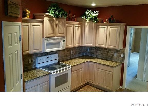 3rd image of 4814 S 196 East Ave
