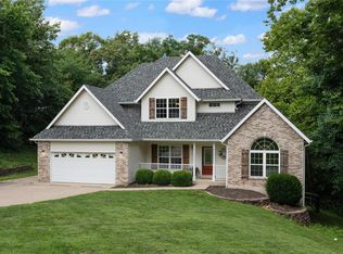 5 Timber Pines Ct, Defiance, MO 63341