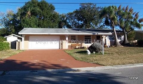 1st image of 2049 60th St N