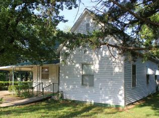 405 S Maple St, Colony, KS 66015