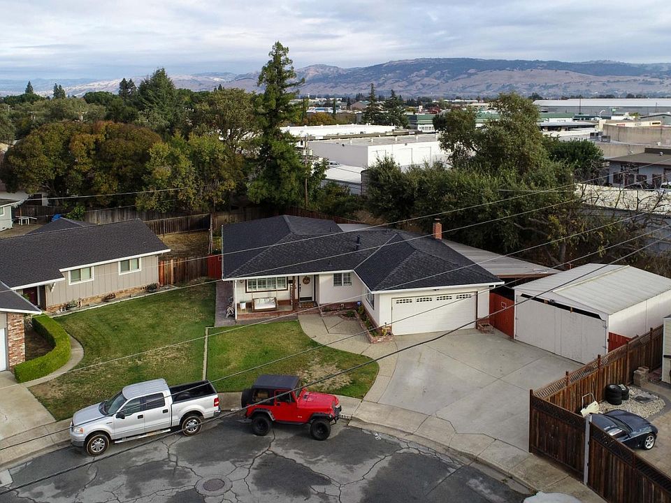 8401 E Ct, Gilroy, CA 95020 | Zillow