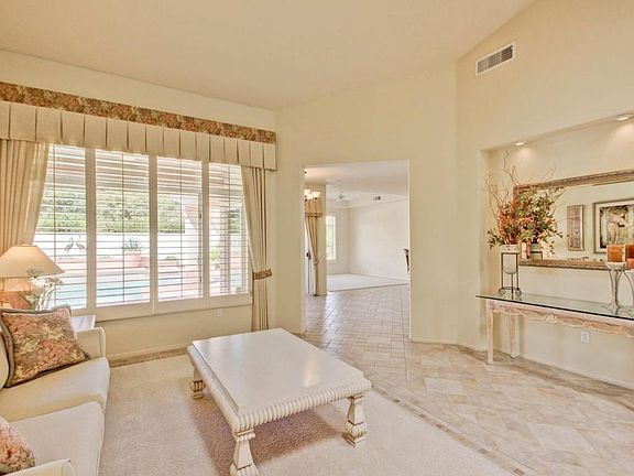 4th image of 20428 N Aurora Dr
