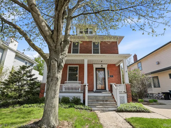 22165 Park St, Dearborn, MI 48124