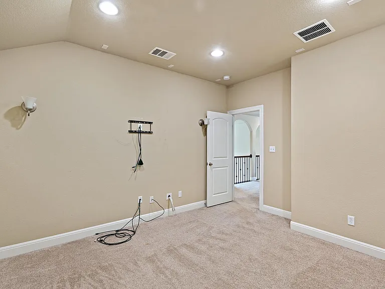 4205 Front Range Ln — Photo 28
