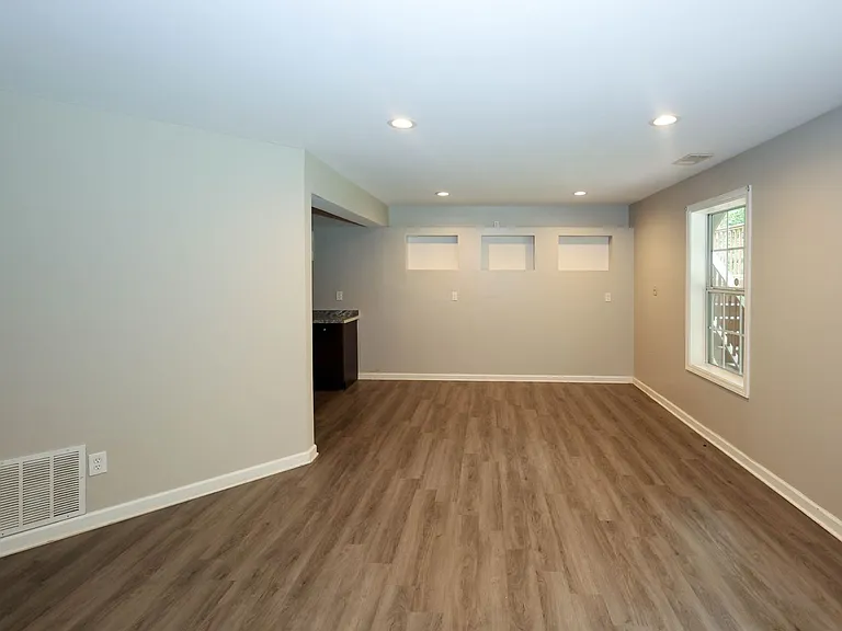 2895 Haynes Club Cir SW — Photo 48