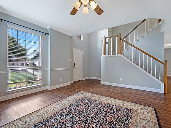 5th image of 1803 Hunters Ridge Dr