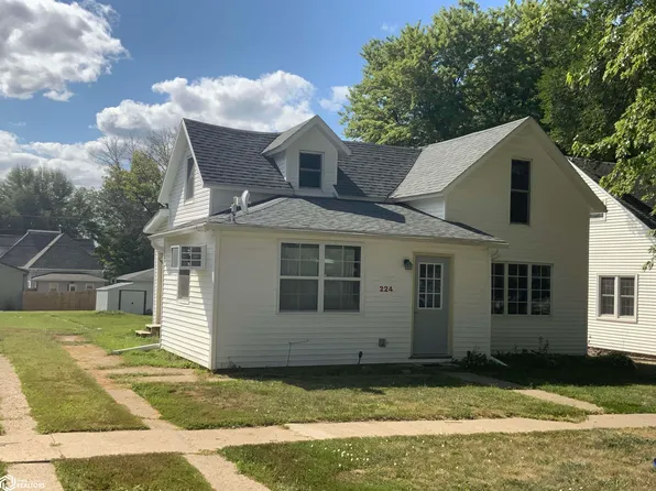 224 Cedar Ave, Charter Oak, IA 51439