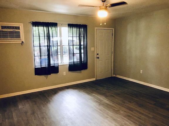 5th image of 9803 N Aster Ave APT A