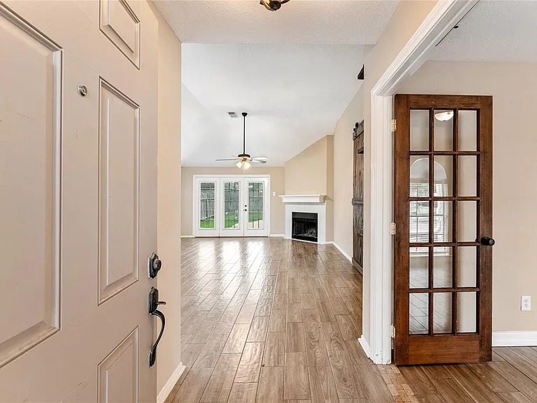 5622 Village Park Dr — Photo 4