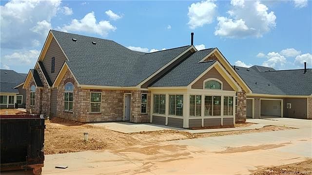 1st image of 2355 Villa Oaks Ct #6A