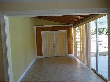4th image of 3139 Collin Dr