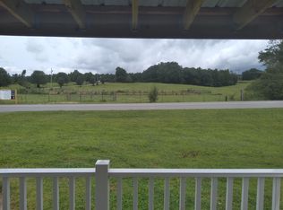 105 Main St SW, Calhoun, GA 30701