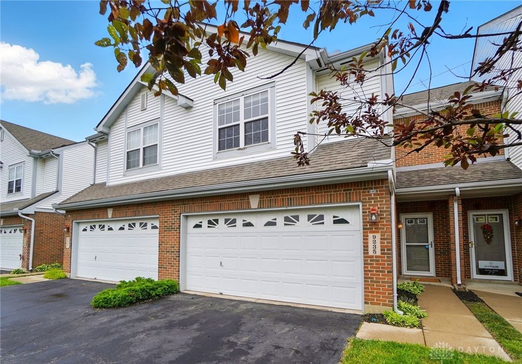 Real estate listing image