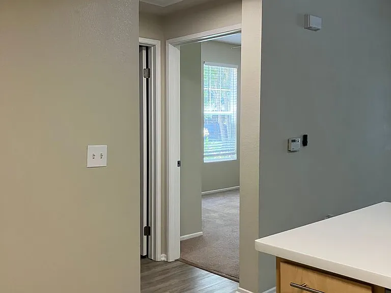 de Tolosa Ranch Apartments — Photo 28