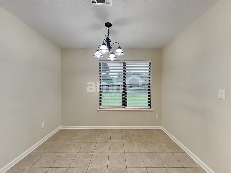 7708 Romero Dr — Photo 5