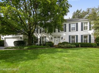 37 Fox Trl, Lincolnshire, IL
