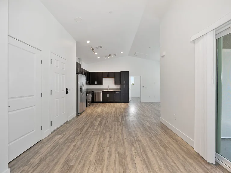 Vela Apartments — Photo 135