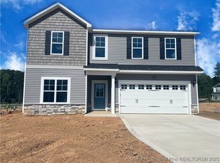 3883 Blackhills Rd, Fayetteville, NC 28311