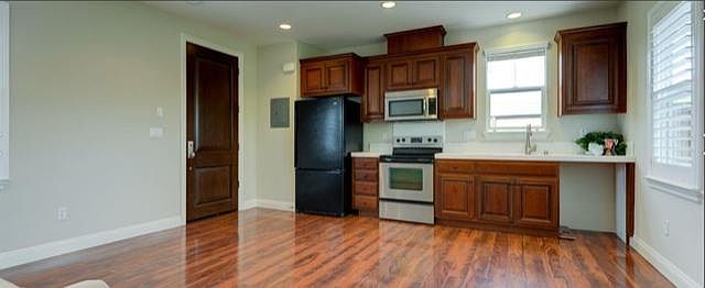 Kitchen / living room.