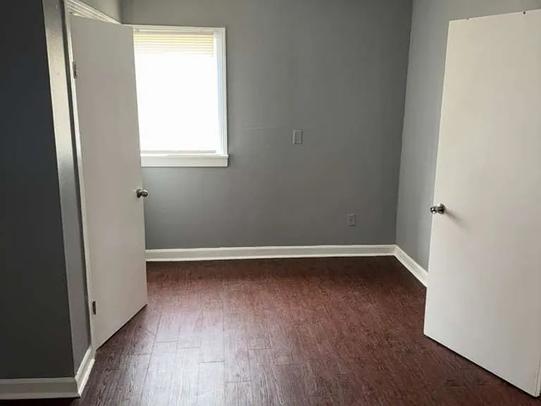 2283 Poe Ave — Photo 9