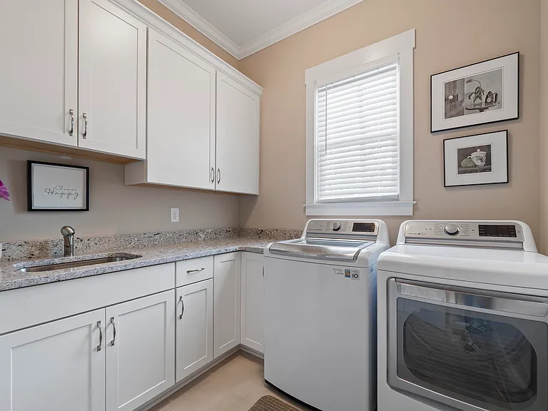 1020 Turnberry Cir — Photo 54