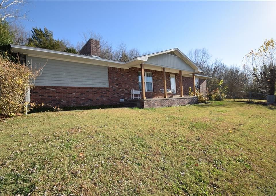 1st image of 113 Amanda Pl