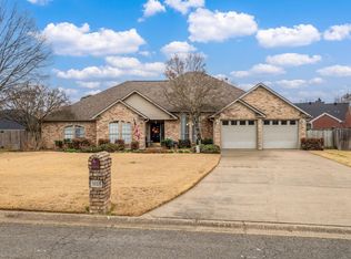 3115 Windcrest Dr, Conway, AR 72034