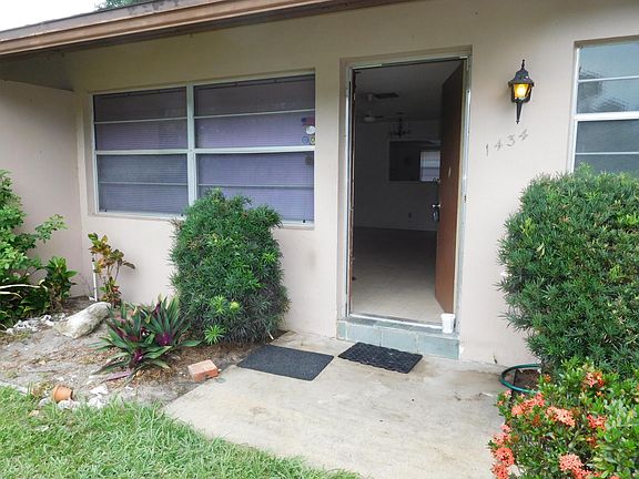 2nd image of 1434 41st Ave