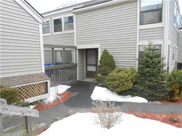 9 Beecher Ln, Rocky Hill, CT 06067