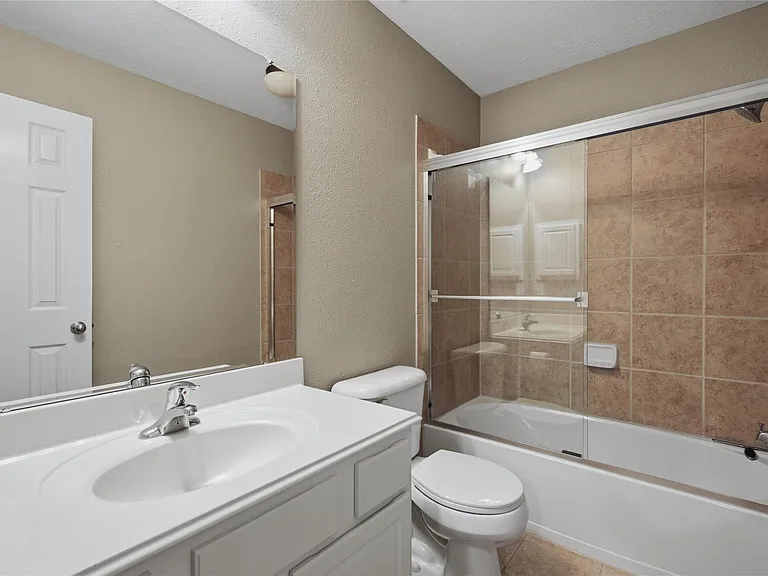 70 N Spinning Wheel Cir — Photo 14