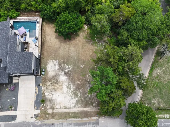 840 Cumberland St, Dallas, TX 75203
