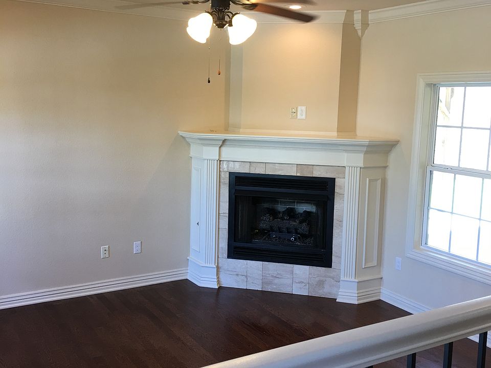 1st image of 588 N Tennyson Ln