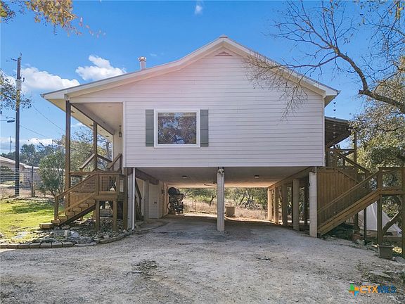 3rd image of 515 Valley Rdg