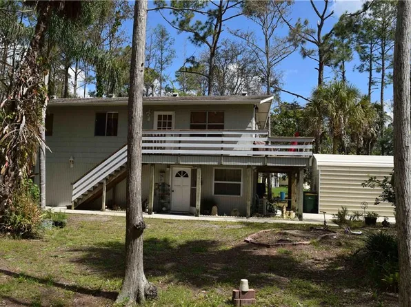 605 12th Ave NE, Naples, FL 34120