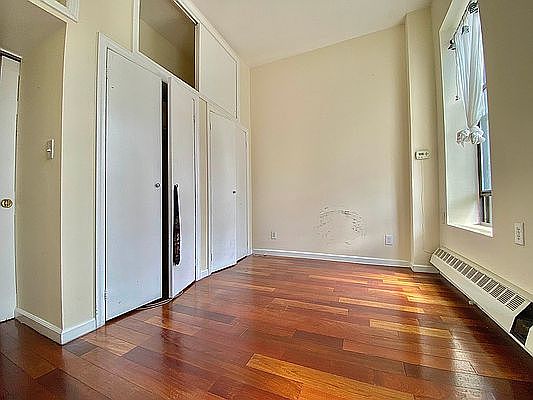 4th image of 67 W 71st St #A