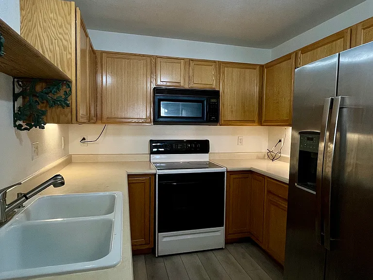 1601 Great Western Dr #K2 — Photo 6