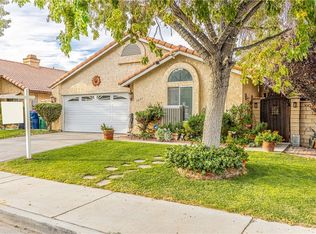 3637 Avocado Ln, Palmdale, CA 93550