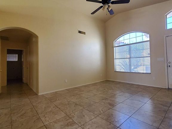 5th image of 4509 E Thistle Landing Dr