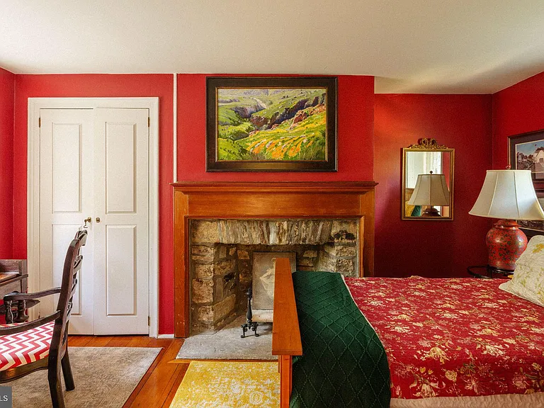 2943 Windy Bush Rd — Photo 30