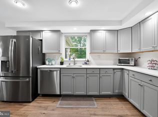 69 Beth Dr, Richboro, PA 18954