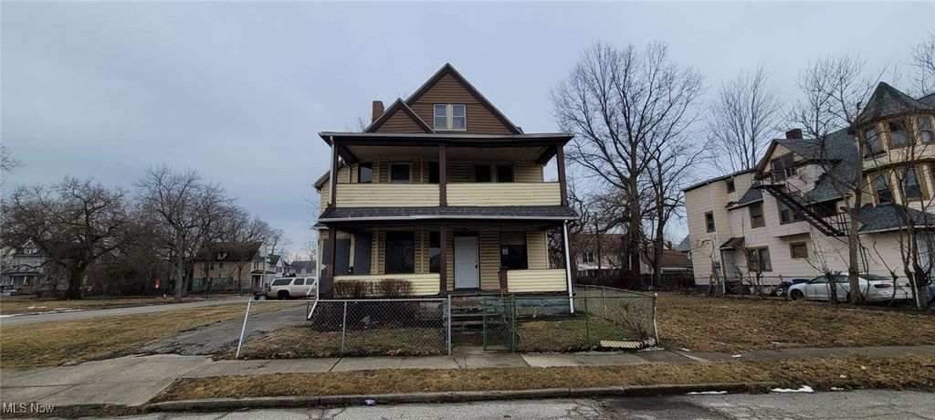 Real estate listing image