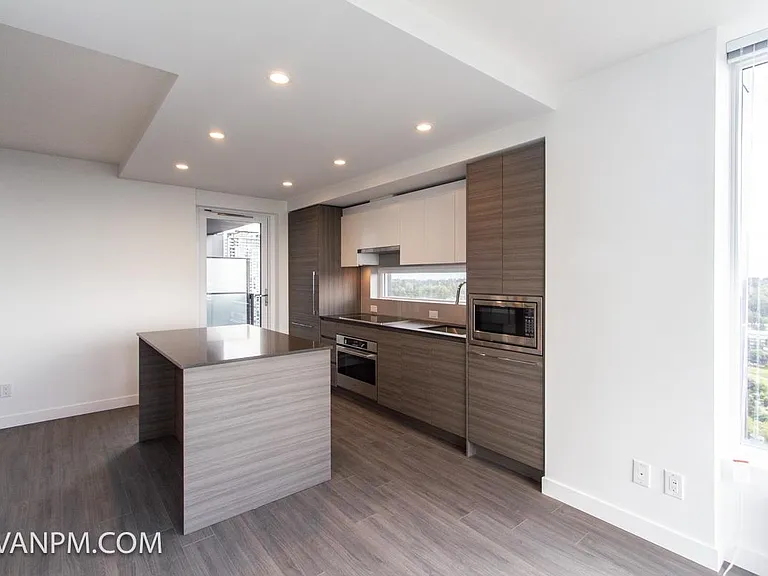 13655 Fraser Hwy #2509 — Photo 9