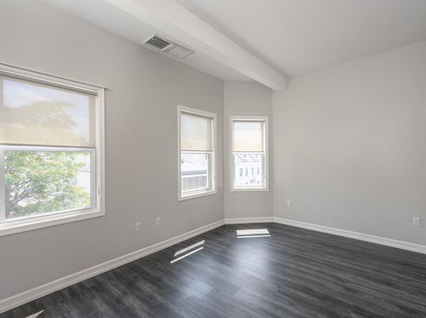 55 Bradford St #102