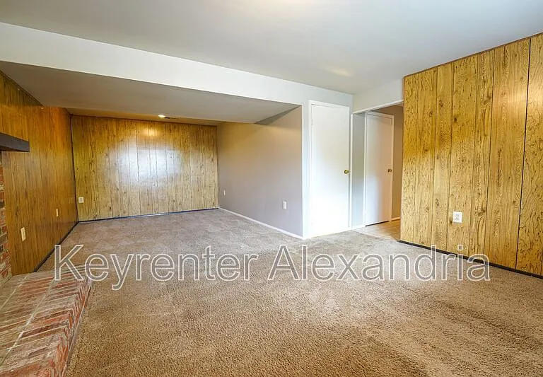 5901 Beech Tree Dr — Photo 25