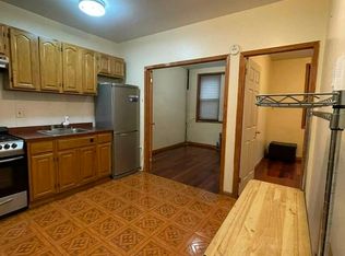 41-23 29th St #2R, Long Island City, NY 11101