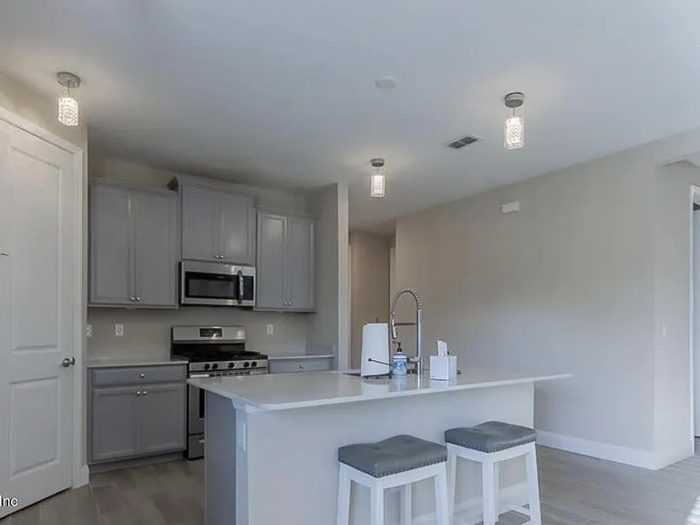 134 Sadler Ct — Photo 10